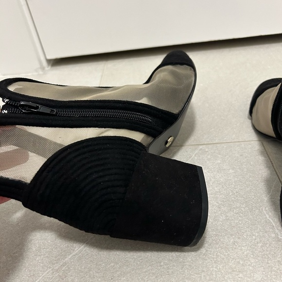 Elegant Black Ankle Booties - Picture 8 of 11